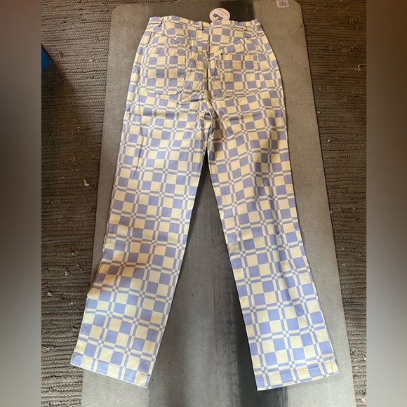 Pants - Picture 2 of 4